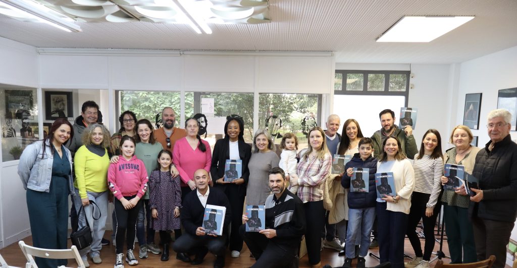 Fotografía de la presentación de la primera edición de La Sociocultural en la Asociación Musical Albéniz, Coruña, tomada por Ricardo Barrios.